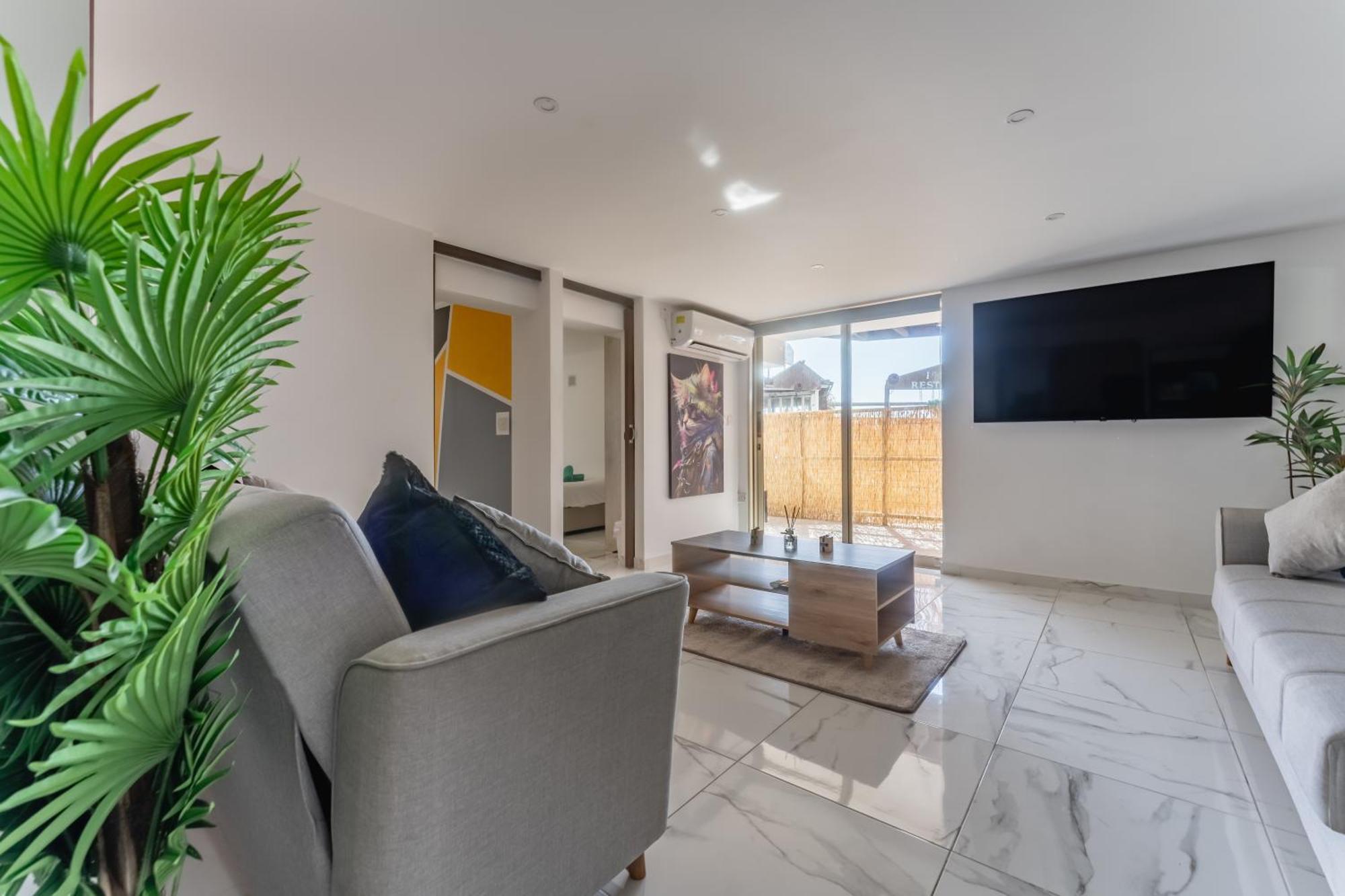 Sant Central Deluxe Apartments Ayia Napa Exterior photo